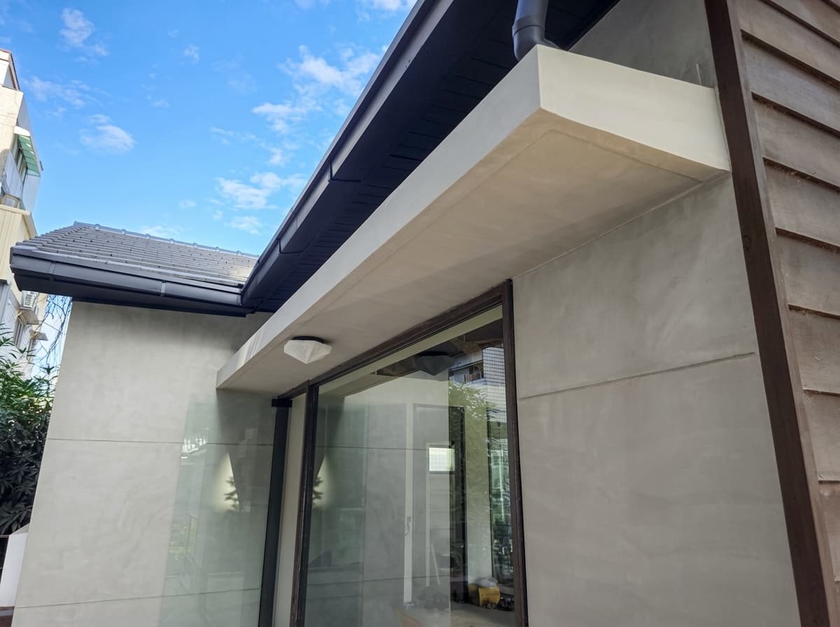 仿清水模外牆 3 施工後